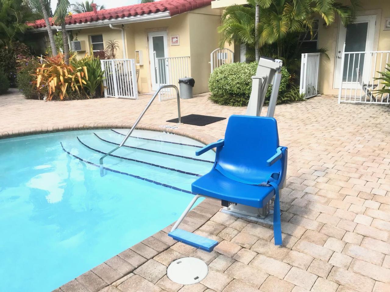 Hotel Seacrest Lauderdale-by-the-Sea Exteriör bild